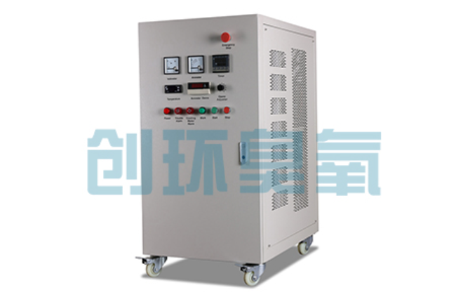 昭通冬季养殖场密闭消毒双赢方案:臭氧发生器在工厂化水产与畜牧场景的安全应用